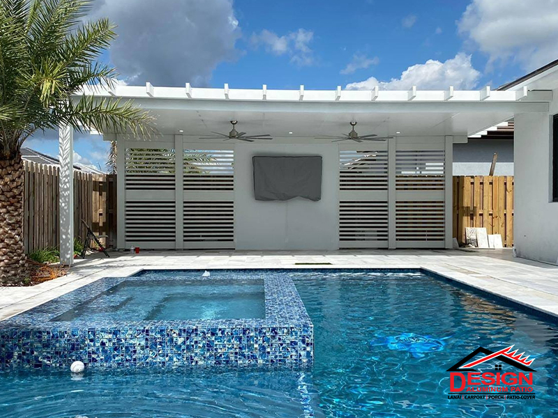 Premium aluminum patio cover with screen enclosure in Ocala FL, year-round protection